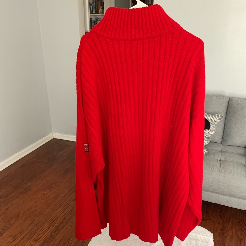 Sweater - Picture 4 of 4